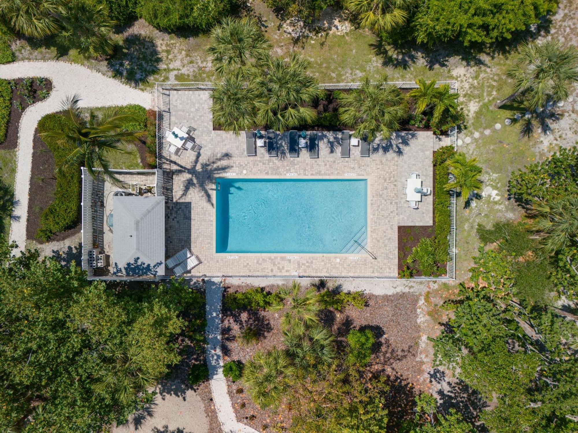 סאניבל Grandma Dot'S House- Marina Villa With Pool And Bikes מראה חיצוני תמונה